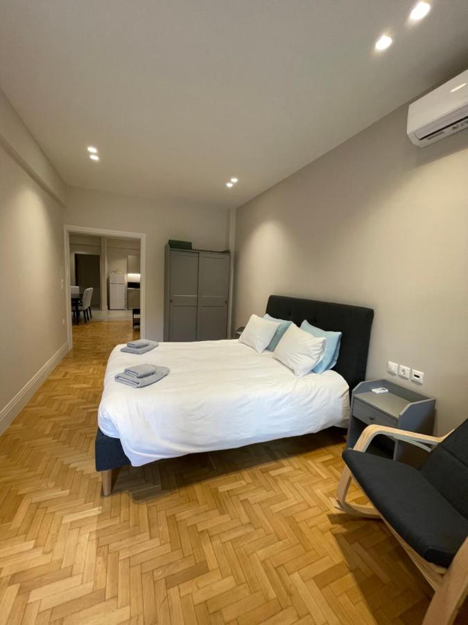 Optimal Point Apartment Атина Екстериор снимка
